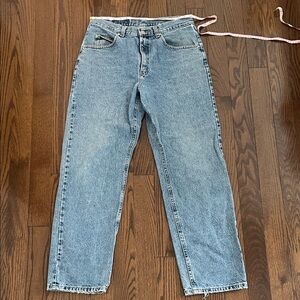 Wrangler Vintage Women's Relaxed Fit Light Blue Denim Jeans